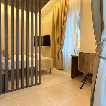 Shanti Rooms & Apartments Castello Bacoli Esterno foto